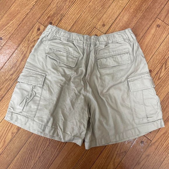 E hyphen short pants - Picture 2 of 3